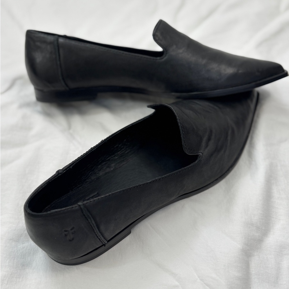 Frye Kenzie Venetian flats